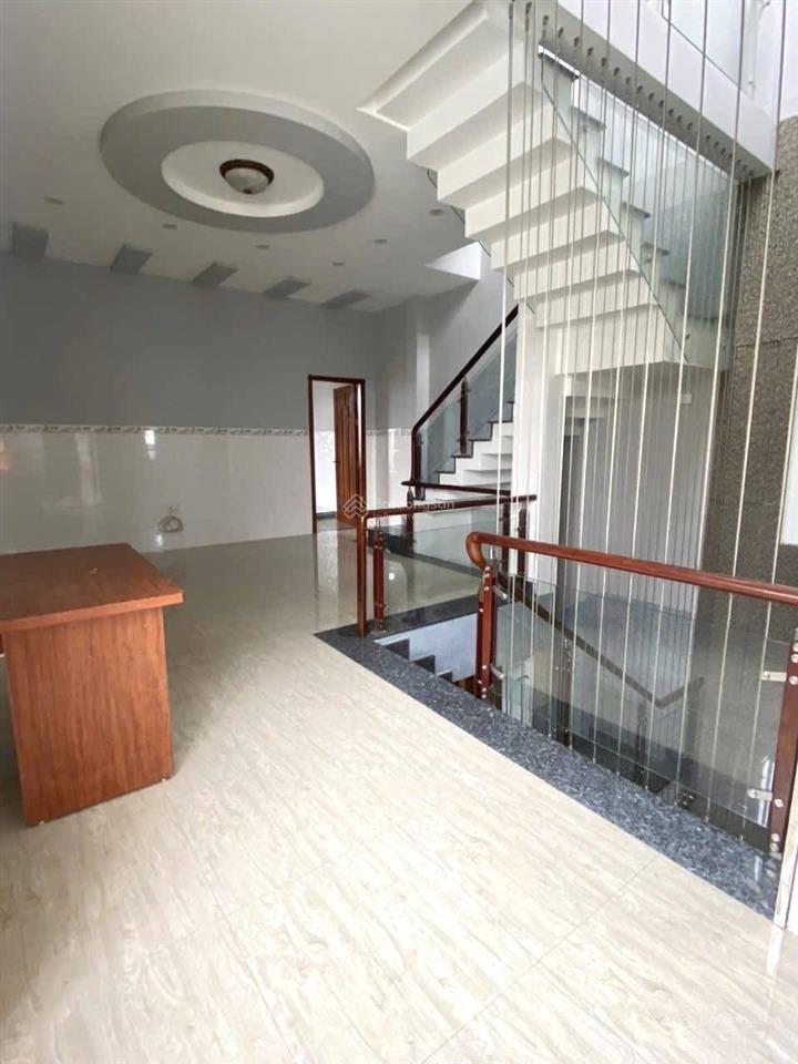 Cho thuê nhà 1t1l sạch đẹp gần chợ tân mai sẵn nội thất giá rẻ