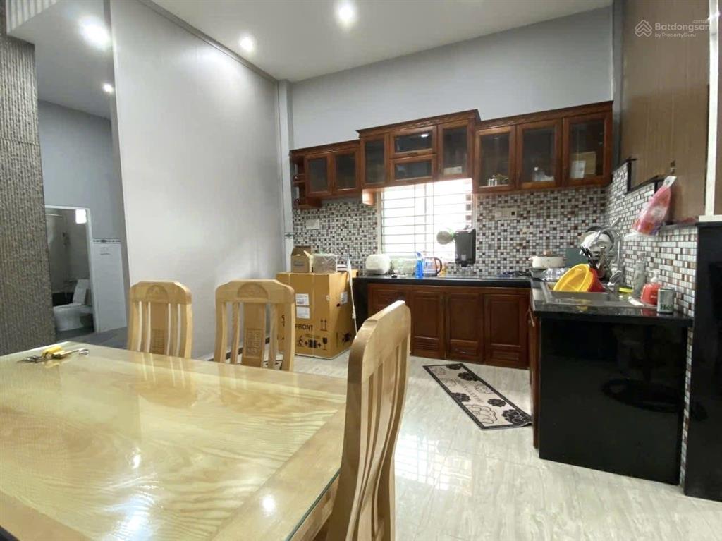 Cho thuê nhà 1t1l sạch đẹp gần chợ tân mai sẵn nội thất giá rẻ