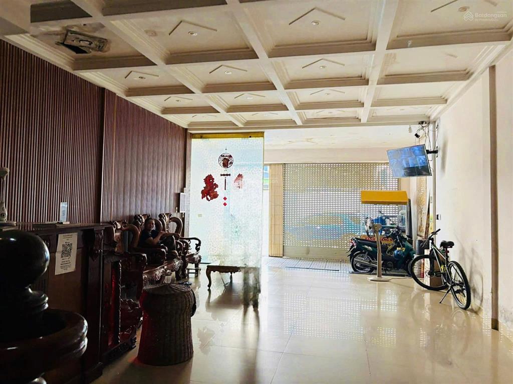 Cho thuê nhà nghỉ 11 phòng đang kinh doanh ngay vincom biên hòa