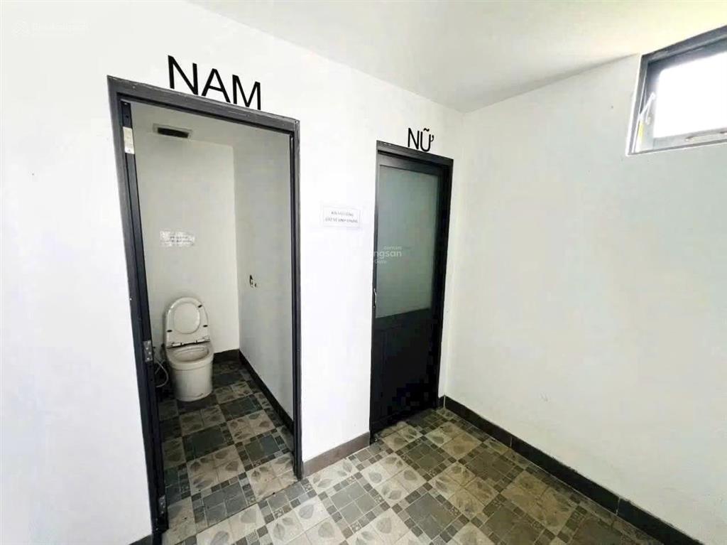 Cho thuê mặt bằng gần 400m2 sẵn đất trống và nhà gần ngay trường bùi thị xuân, nguyễn ái quốc