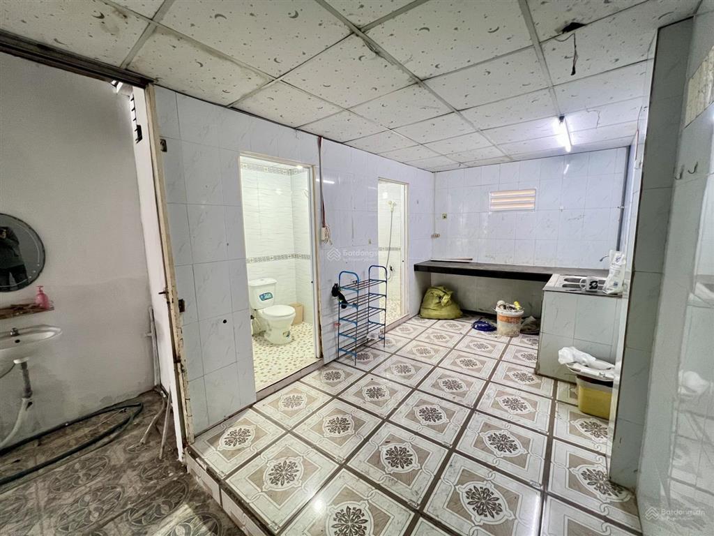 Cho thuê nhà 1 trệt 1 lầu ngang 7m, hố nai cũ, gần nhà thờ kim bích, chỉ 6tr