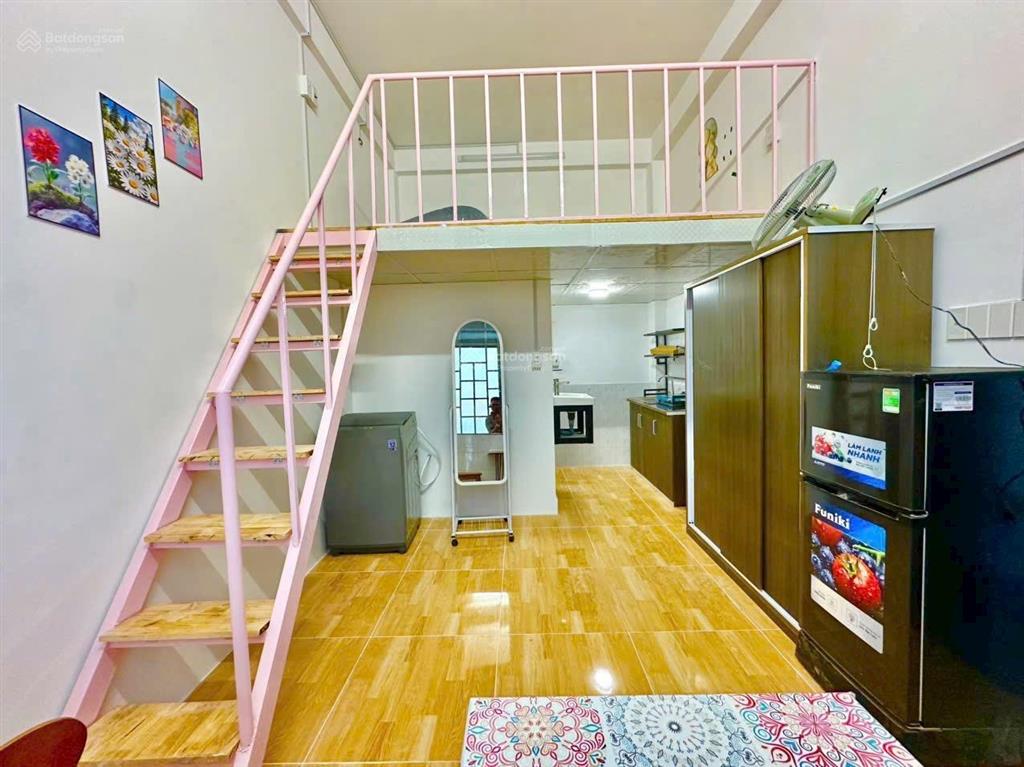 Bán tòa nhà 5 tấm gần chợ tân mai đang cho thuê 15 phòng ổn định
