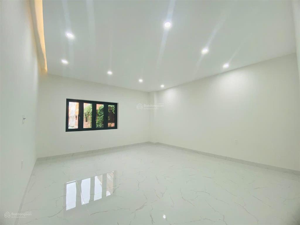Cho thuê nhà nguyên căn 1t2l mới 100% kdc bửu long 3, gần chung cư a6a7 giá rẻ