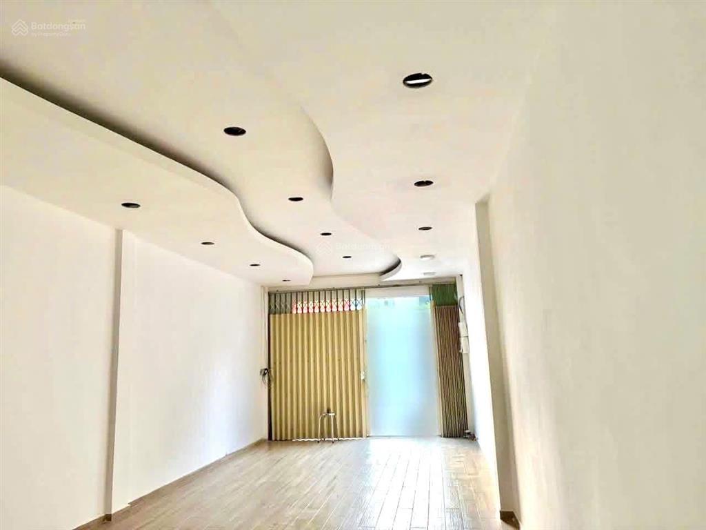 Cho thuê mặt bằng nhỏ đẹp đường 30/4 gần công viên biên hùng, trung tâm biên hoà