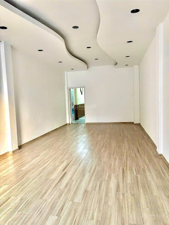 Cho thuê mặt bằng nhỏ đẹp đường 30/4 gần công viên biên hùng, trung tâm biên hoà
