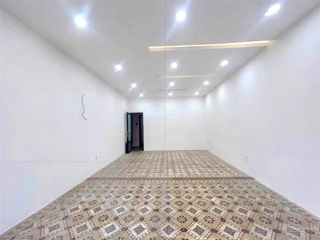 Cho thuê nhà 1t2l ngang 6m mặt tiền nguyễn ái quốc giá rẻ