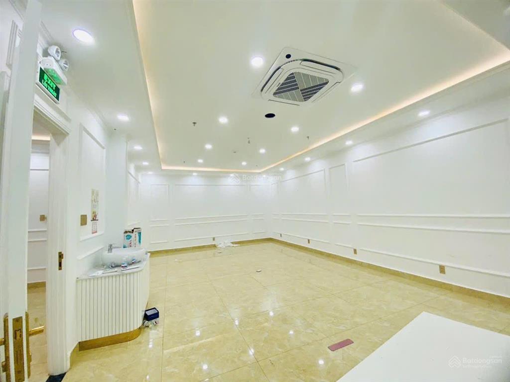 Cho thuê nhà ngang 12m mặt tiền võ thị sáu, trung tâm biên hòa