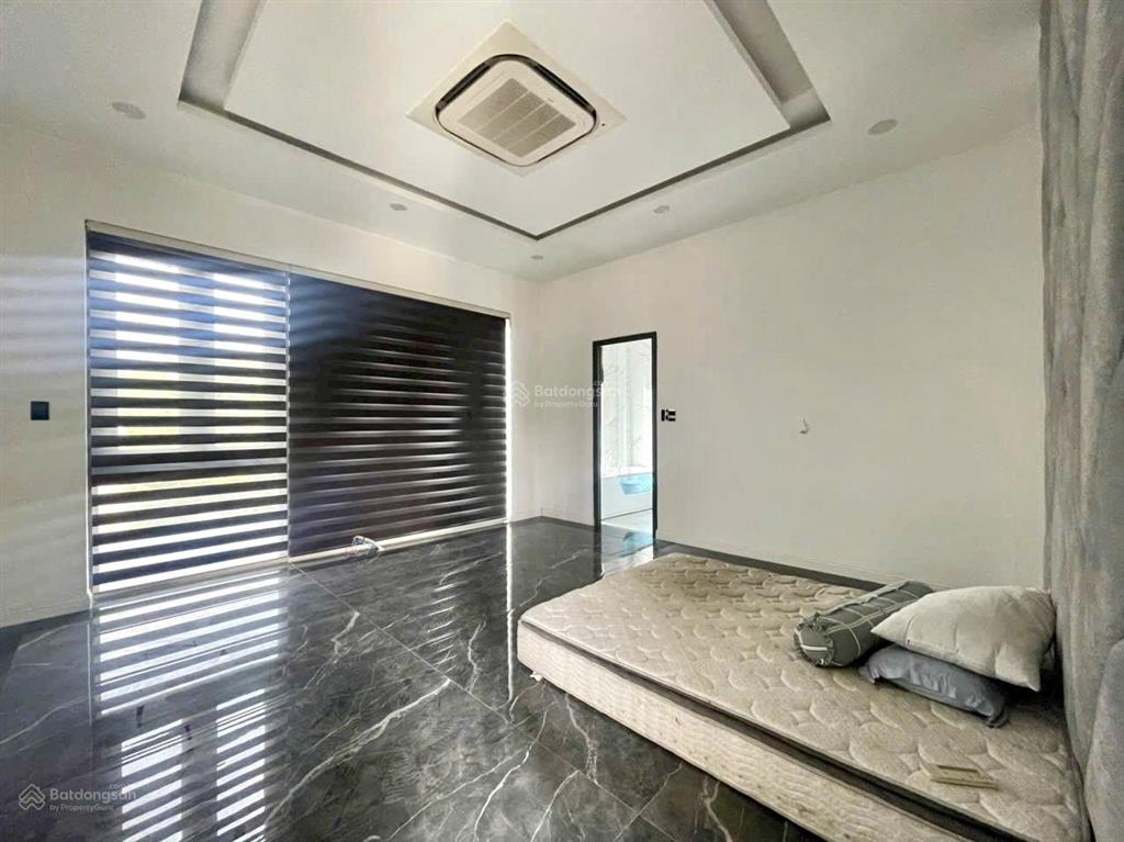 Cho thuê biệt thự full nội thất hơn 1000m2 trung tâm p. trảng dài, biên hòa