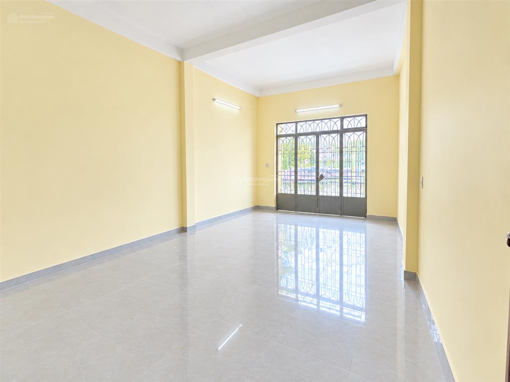 Cho thuê nhà 1t2l ngang 8m mới sơn sửa 100% ngay trung tâm biên hòa