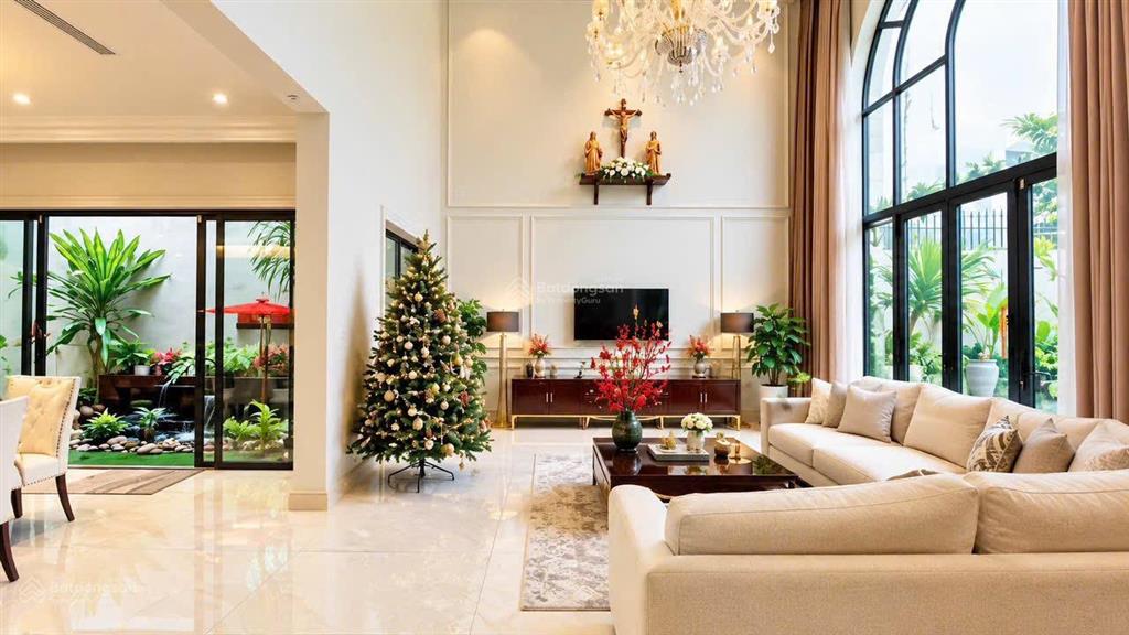 Cho thuê biệt thự sang trọng full nội thất cao cấp khu d2d võ thị sáu, trung tâm biên hòa