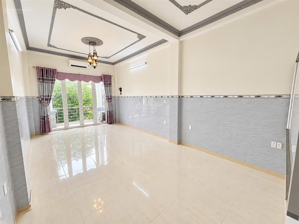 Cho thuê nhà 1t4l có 7pn, sẵn 7 máy lạnh, khu d2d, võ thị sáu, biên hòa