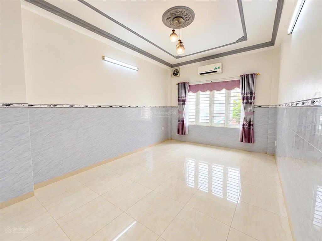 Cho thuê nhà 1t4l có 7pn, sẵn 7 máy lạnh, khu d2d, võ thị sáu, biên hòa