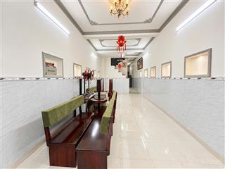 Cho thuê nhà 1t4l có 7pn, sẵn 7 máy lạnh, khu d2d, võ thị sáu, biên hòa