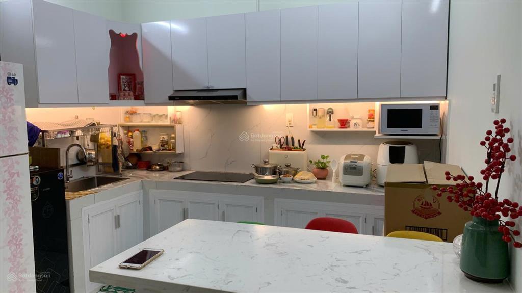 Bán căn hộ cc 5 tầng đường thái thuận, bình trưng(an phú quận 2)tp. hcm dt 75m2, sổ hồng giá 3,3 tỷ