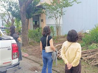 Bán đất bên hông vin làng vân 5*20m đường đào nghiễm 7,5m