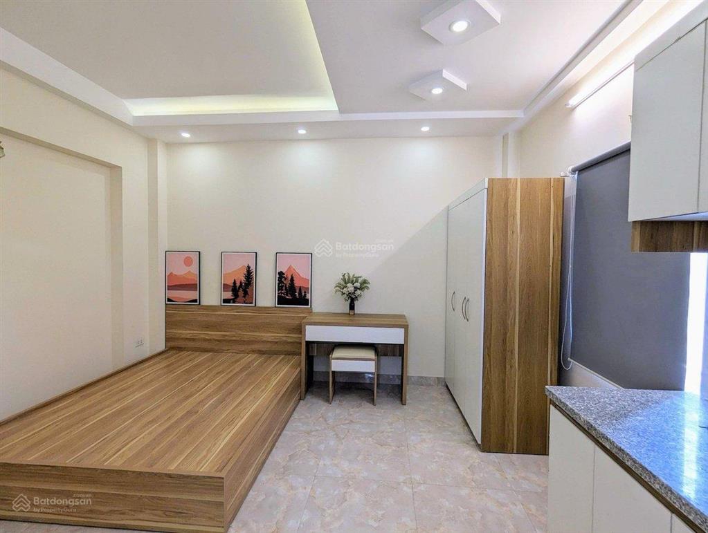 Chủ nhờ bán tòa chung cu mini bồ đề lb 52m 6 tầng thang máy 10 phòng cho thuê 40tr/th ngõ ô tô