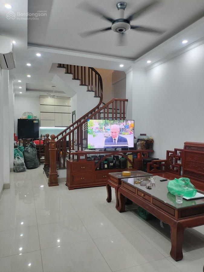 Cần bán nhà nguyễn văn cừ 50m 5 tầng xây mới ngõ ô tô kinh doanh giá 12 tỷ