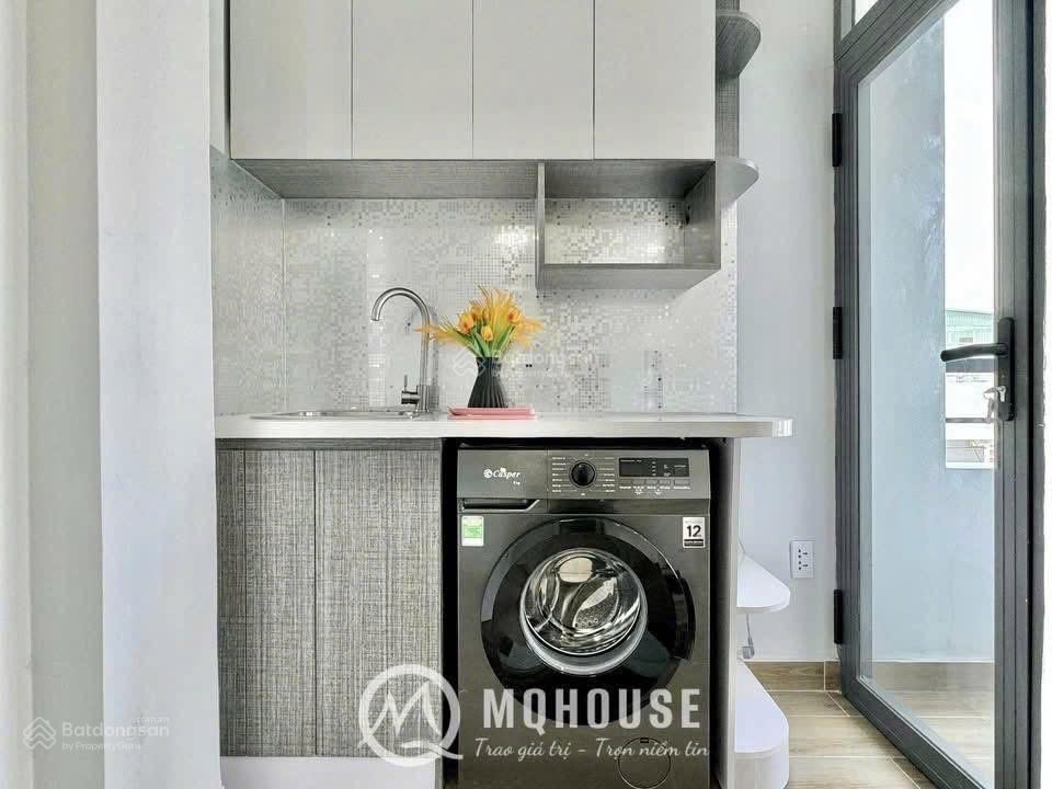 Khai trương phòng đầy đủ nội thất máy giặt riêng thạch thị thanh quận 1 gần nhà thờ tân định