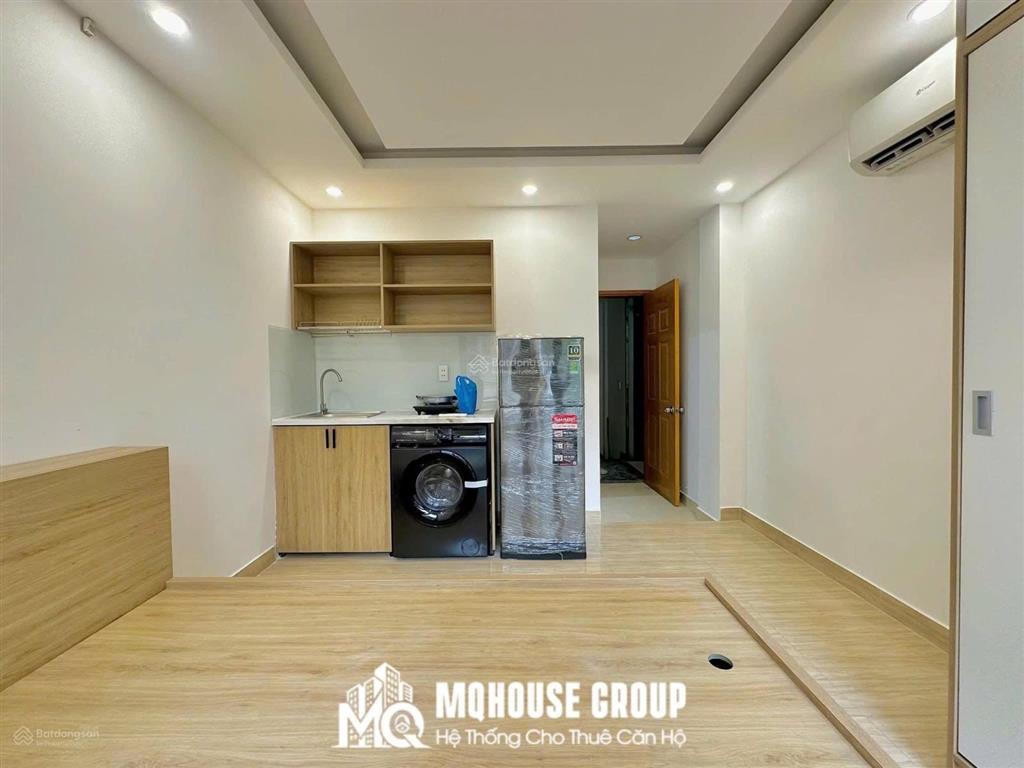 Phòng cho thuê đầy đủ nội thất cửa sổ thoáng nguyễn trãi quận 1 gần công viên 23/9, bùi viện