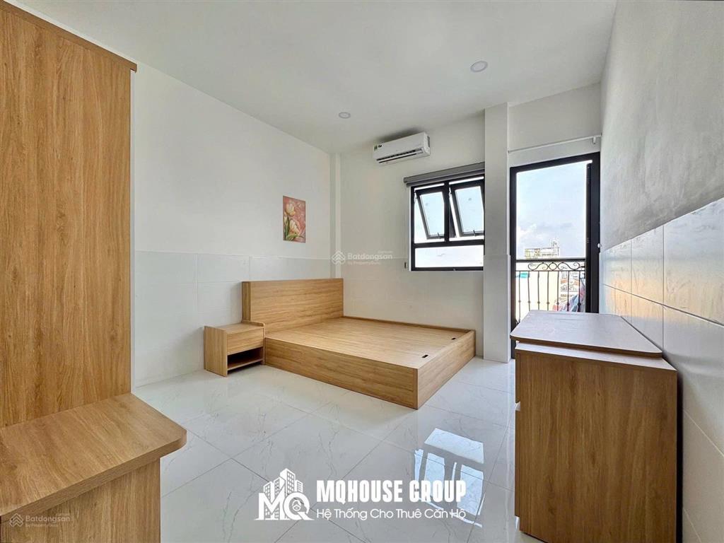 Khai trương phòng đầy đủ nội thất ban công,cửa sổ thoáng dương bá trạc quận 8 gần cầu nguyễn văn cừ