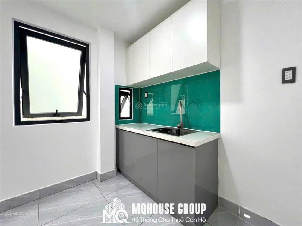Căn hộ 2 phòng ngủ full nội thất cửa sổ thoáng thạch thị thanh quận 1, gần nhà thờ tân định