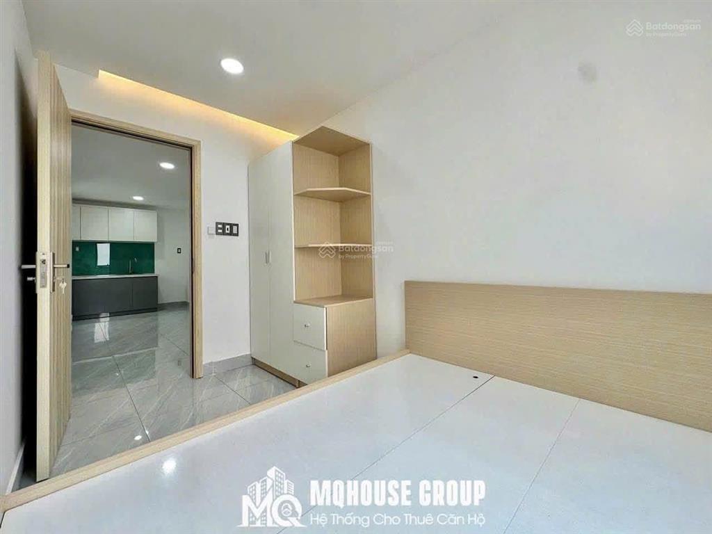 Căn hộ 2 phòng ngủ full nội thất cửa sổ thoáng thạch thị thanh quận 1, gần nhà thờ tân định
