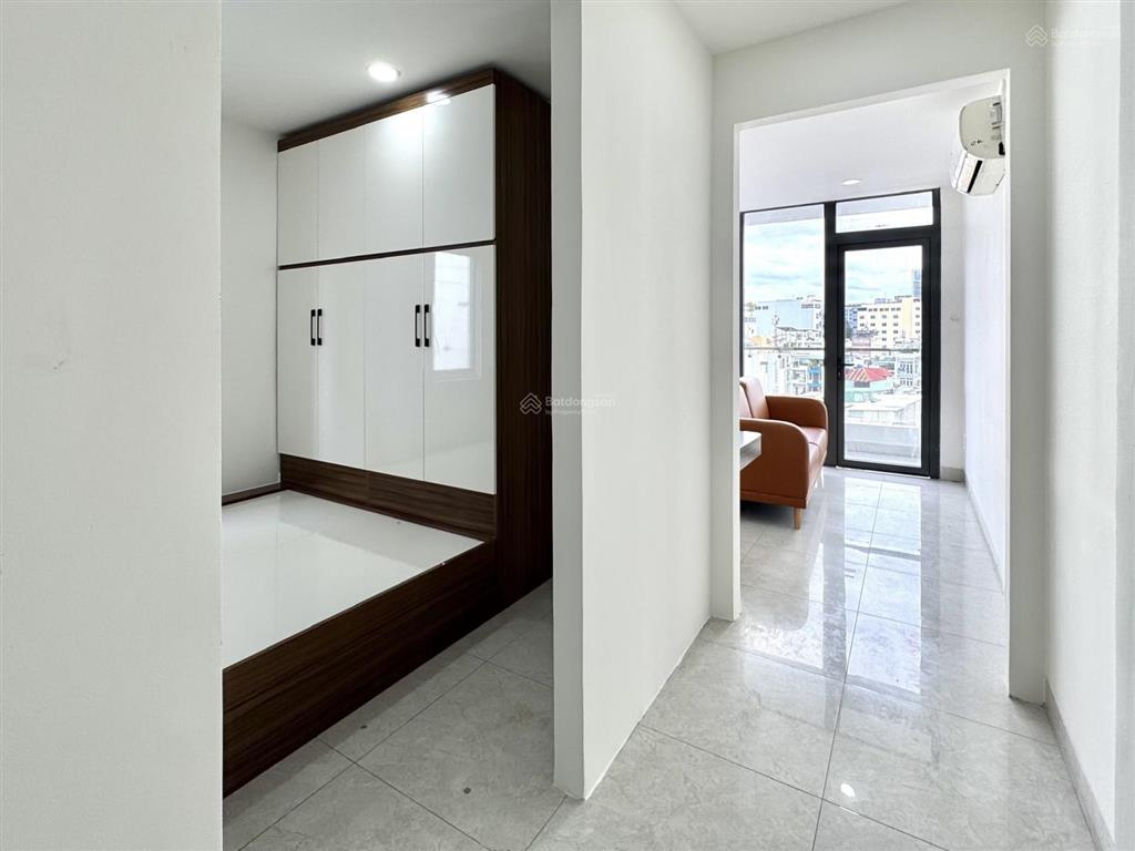 Khai trương căn hộ 2 phòng ngủ đầy đủ nội thất ban công thoáng nguyễn thông quận 3 gần ga sài gòn
