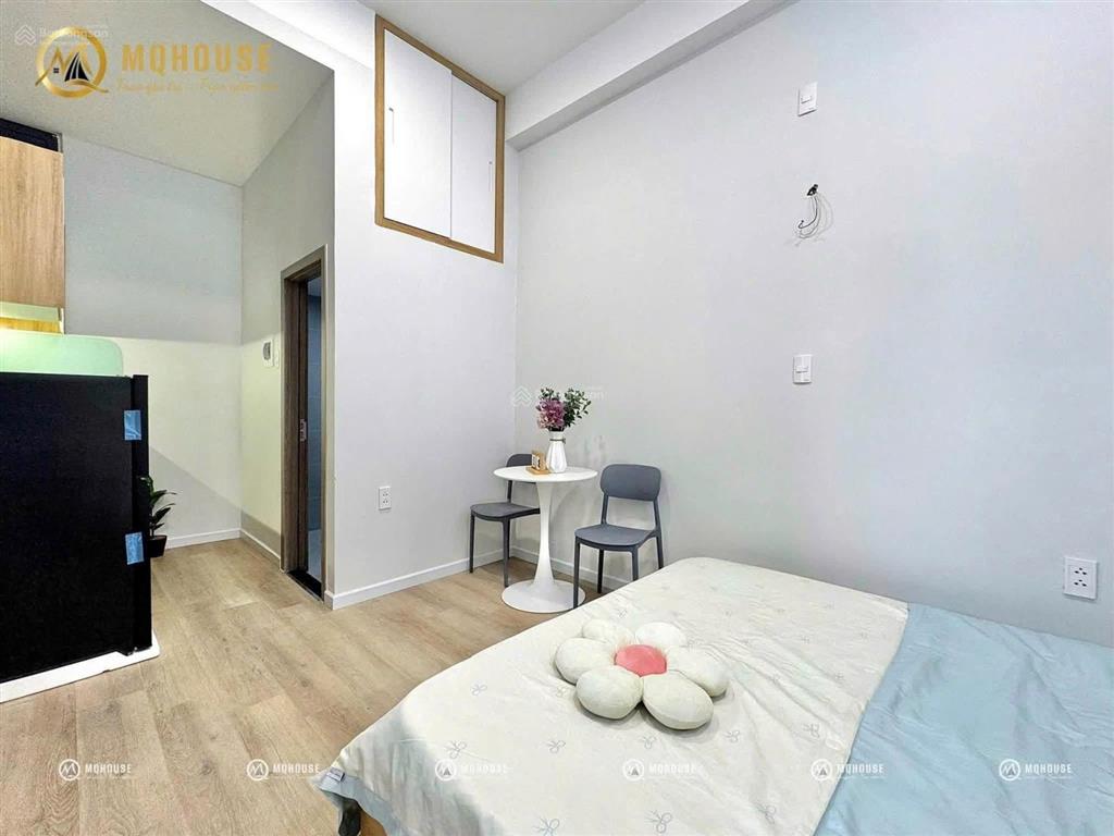 Khai trương căn hộ đầy đủ nội thất máy giặt riêng tô hiến thành quận 10 gần vòng xoay dân chủ