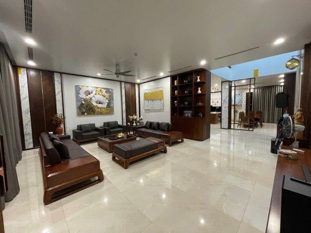 Qũy biệt thự mặt hồ 233m2-940m2 siêu đẹp Vinhomes Thăng Long- Vista Lago, LH 0977164491