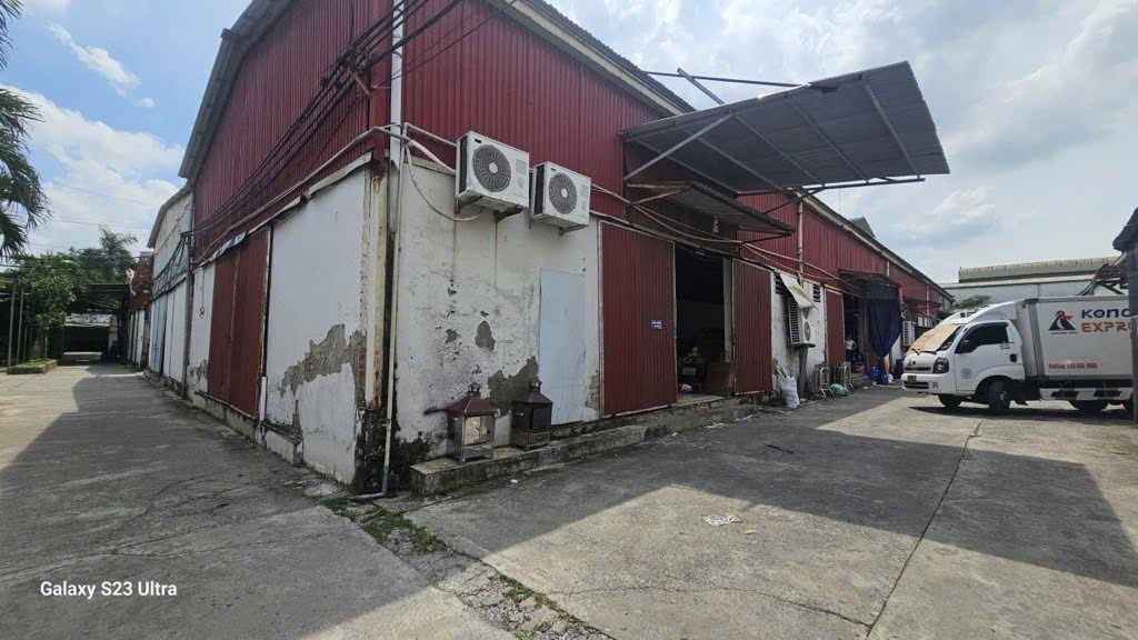 Bán đất nhà xưởng KCN Trường An, DT 3415m2, MT 40m, giá chỉ 92 tỷ