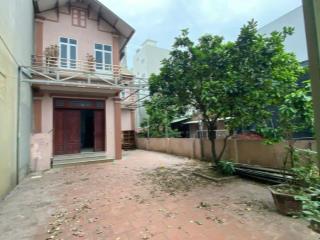 Bán đất 186m2, mt 8.4m Ngãi Cầu, An Khánh tặng nhà 2 tầng, xây CCMN, bãi xe trước nhà