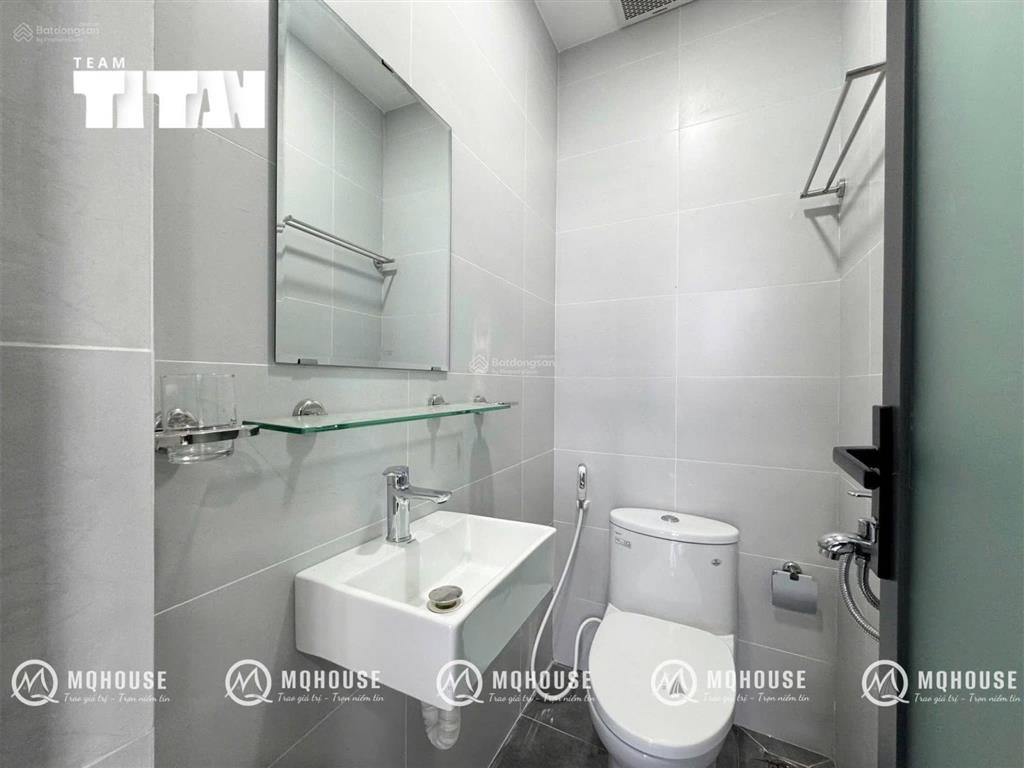 Studio mới 100%  thang máy  máy giặt  mặt tiền  bthạnh ngay học viện cán bộ  full tiện ích