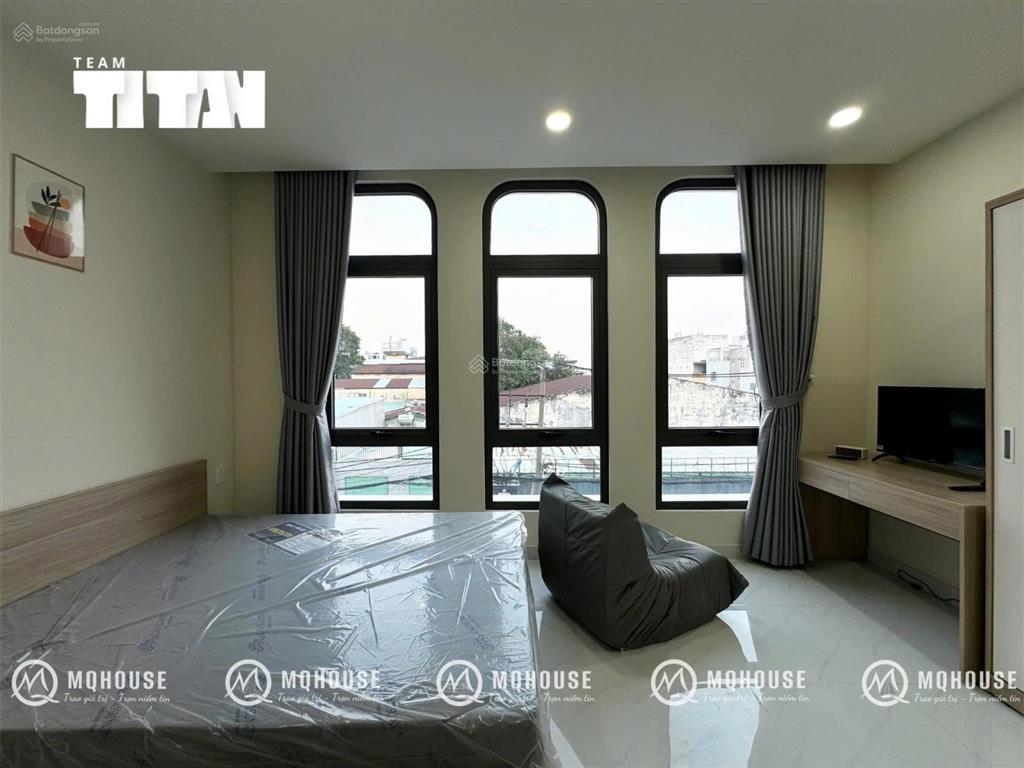 Studio mới 100%  thang máy  máy giặt  mặt tiền  bthạnh ngay học viện cán bộ  full tiện ích