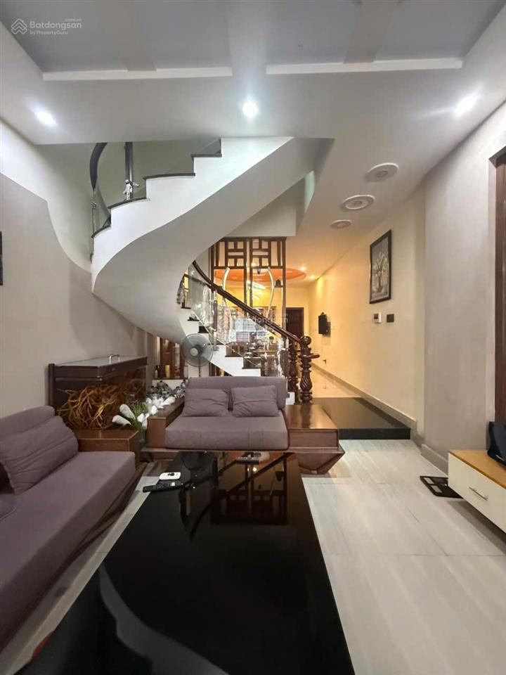 Cần bán gấp nhà 1 trệt 2 lầu phường trấn biên đường 2 xe hơi vị trí đẹp khu dân trí