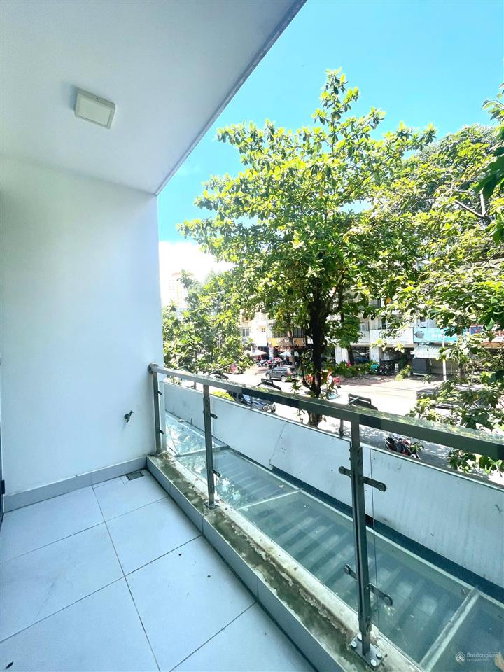Chính chủ cho thuê 80m2 giá 8tr mặt tiền vũ tông phan quận 2