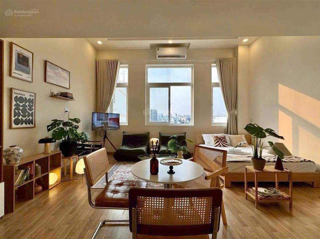 Hiếm tòa căn hộ dịch vụ kề quận 1, kề cầu nguyễn khoái, 5,5x25, 7lầu, 19 phòng, doanh thu 200tr/th