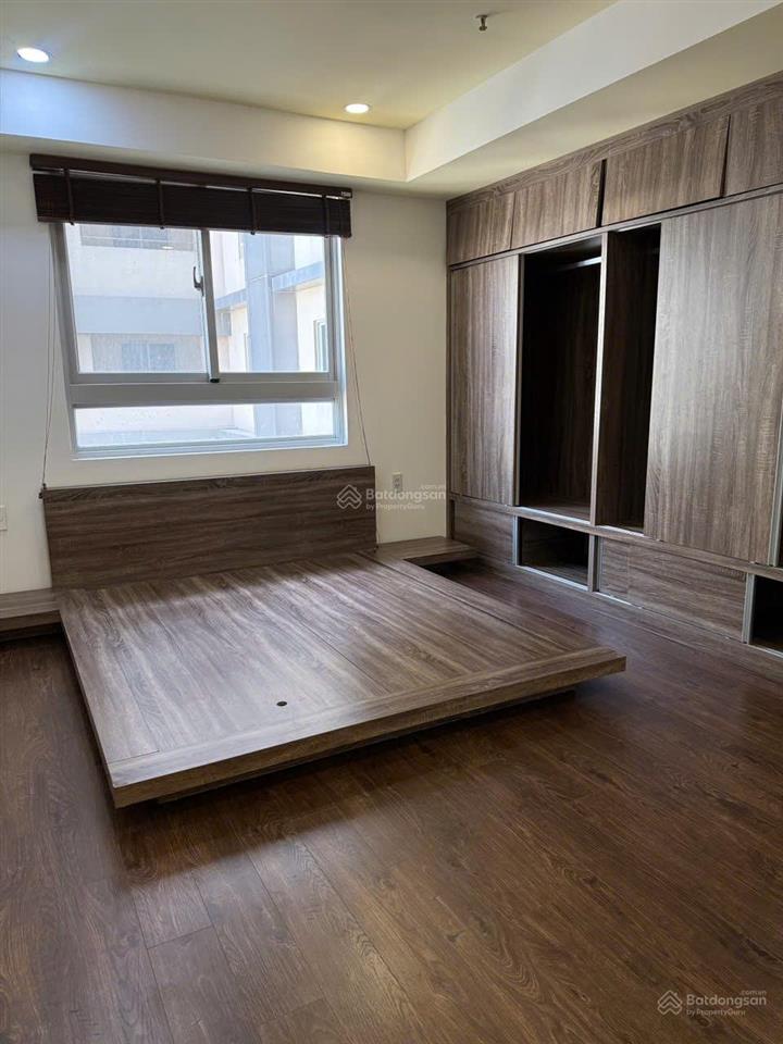 Nhỉnh 4 tỷ căn hộ đã có sổ hồng, kề phú mỹ hưng 76m2 vị trí vàng, xung quanh không thiếu gì