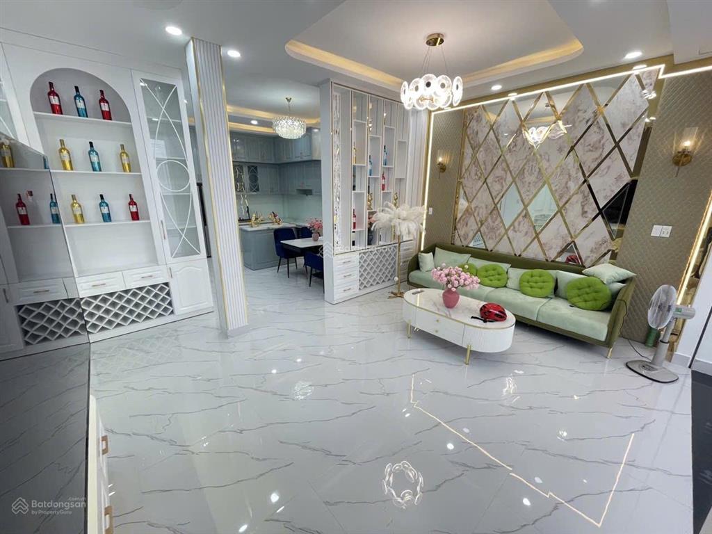 Hàng xóm ca sĩ quang dũng hẻm ôtô huỳnh văn bánh, phú nhuận 4x17 5lầu, kinh doanh tốt, 17 tỷ