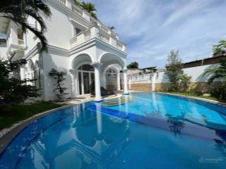 Hiếm bán biệt thự kề phú mỹ hưng phong cách tân cổ điển, gần 600m2 giá rẻ, tiện ích đẳng cấp