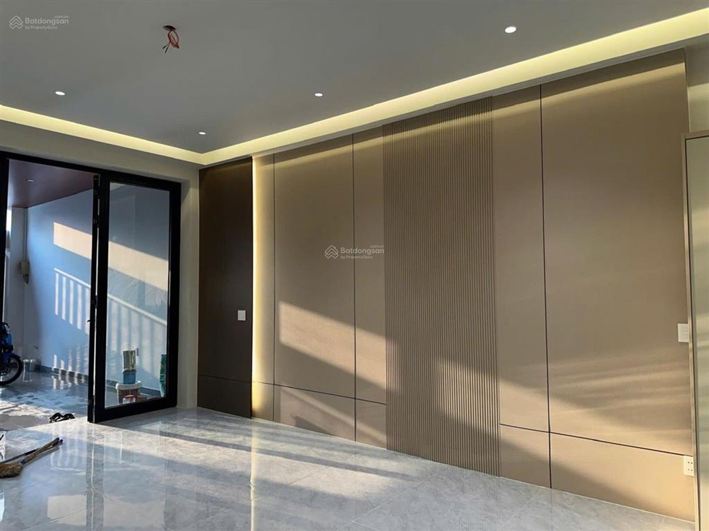 Hiếm bán nhà mặt tiền đào sư tích, 5x23 2 lầu vừa ở vừa kinh doanh kề phú mỹ hưng nhỉnh 8tỷ