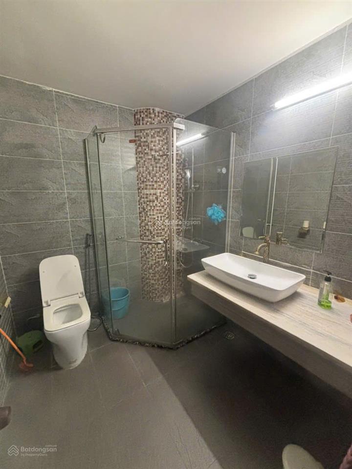 Nhỉnh 30 tỷ 2 mặt tiền khánh hội, kinh doanh mọi ngành nghề dt 4x18 4 lầu khu vực hiếm nhà bán