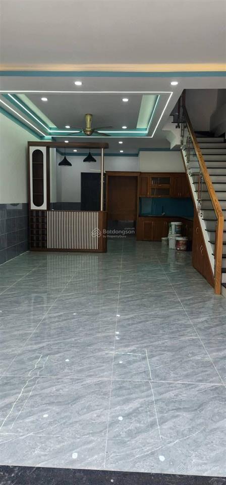 Cho thuê nhà 1 trệt 2 lầu nhà đẹp 4 phòng ngủ giá chỉ 8,6 tr/tháng thuận an bình dương