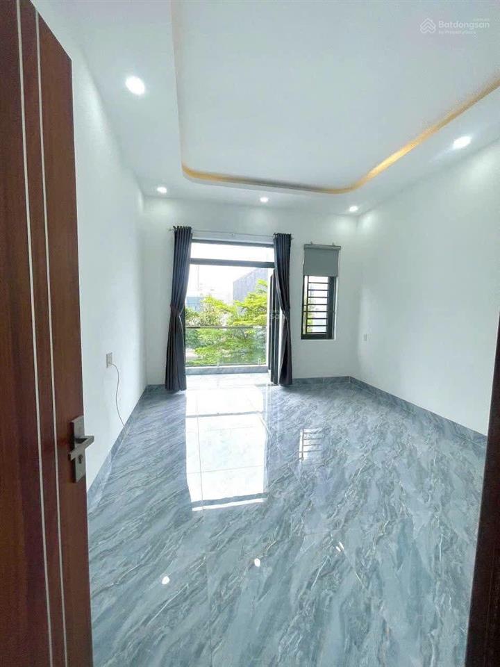 Cho thuê nhà kdc cao cấp thuận an gần ngã tư hoà lân full nội thất 4 phòng giá 16tr/tháng