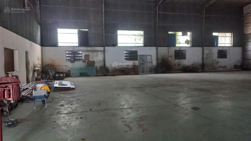 Cho thuê 500m2 xưởng thuân giao  thuận an có điện 3 pha làm cơ khí giá 25 tr có pccc