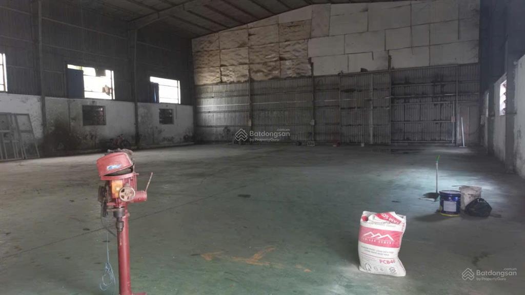Cho thuê 500m2 xưởng thuân giao  thuận an có điện 3 pha làm cơ khí giá 25 tr có pccc