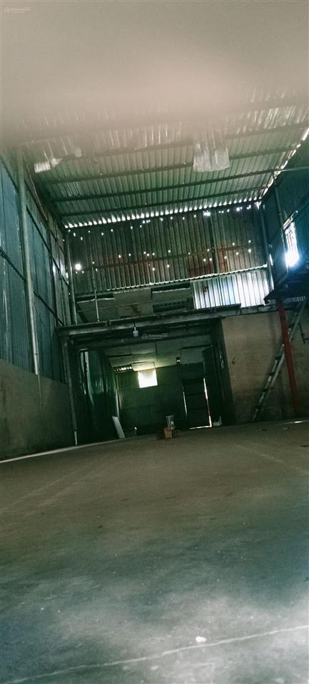 Cho thuê 200m2 kho tân phước khánh giá 7 triệu có thương lượng