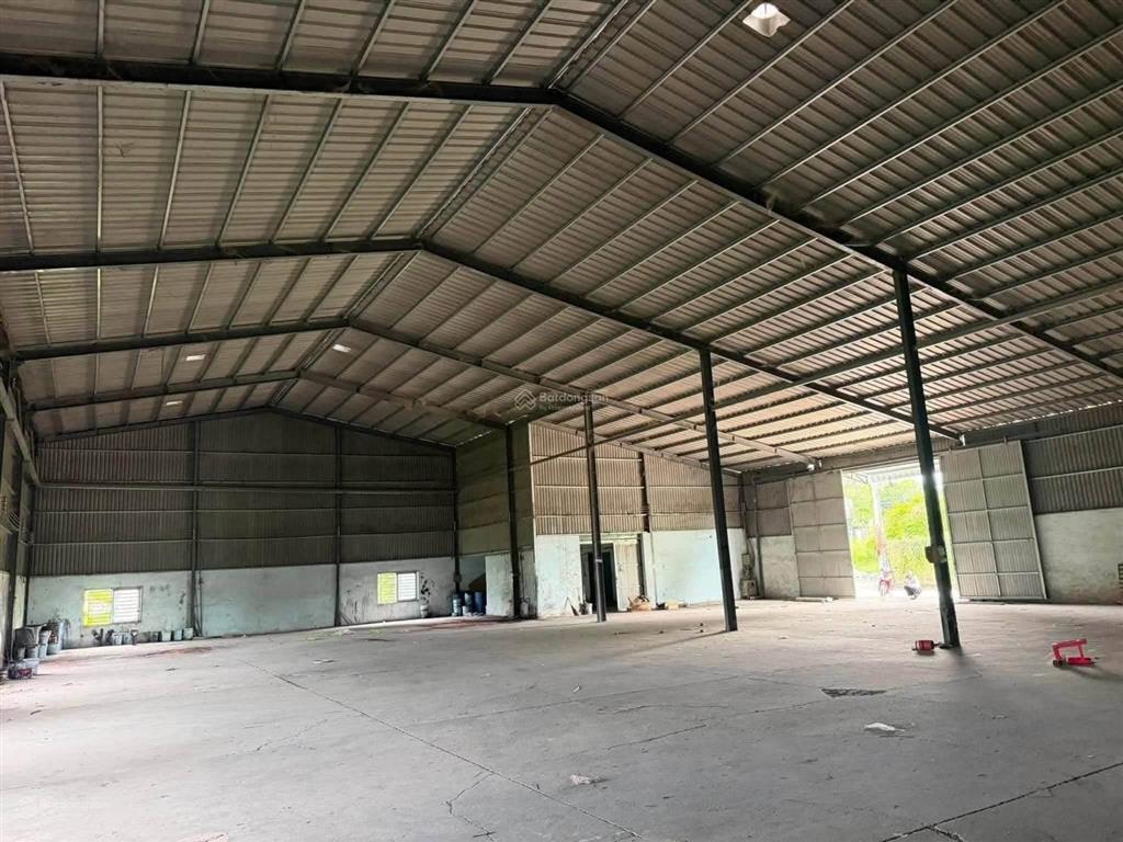 Cho thuê 1.200m2 có 950m2 xưởng tân vĩnh hiệp, bình điện 160kwa, pccc vách tường giá 55 tr/tháng