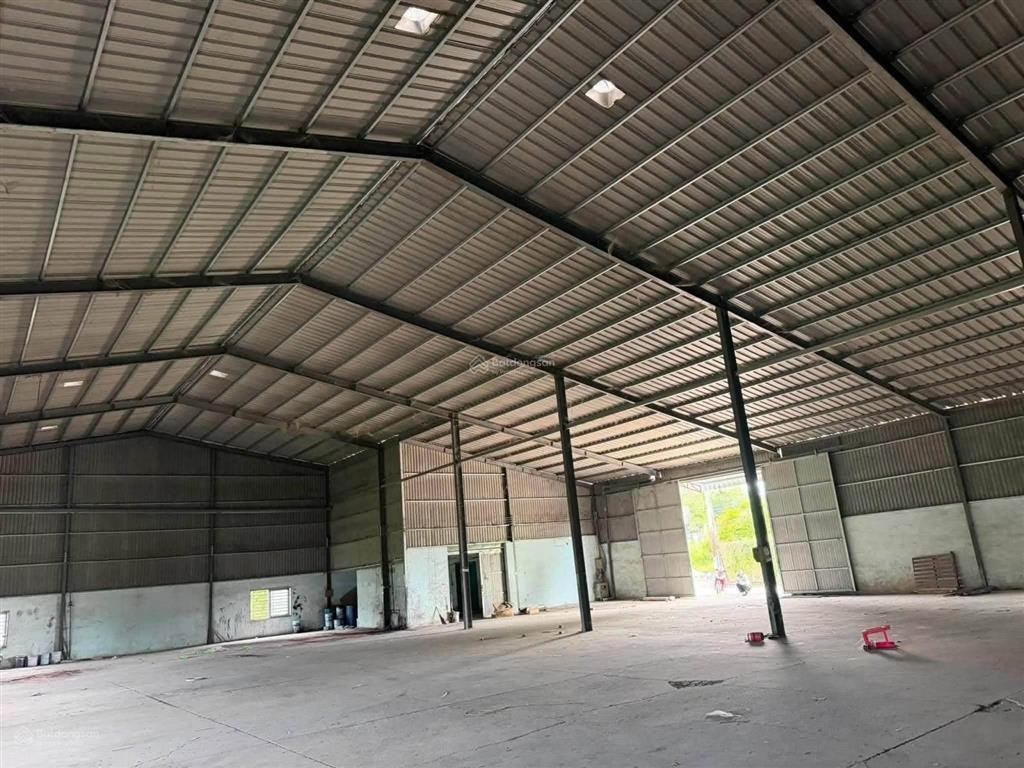Cho thuê 1.200m2 có 950m2 xưởng tân vĩnh hiệp, bình điện 160kwa, pccc vách tường giá 55 tr/tháng