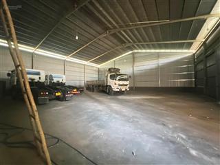 Cho thuê 450m2 xưởng bình chuẩn gần ngã tư miếu ông cù giá 22 tr/ tháng