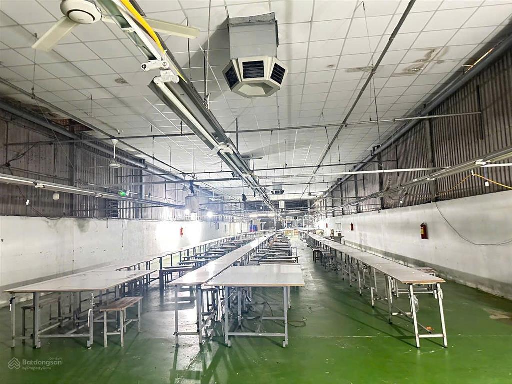 Cho thuê 1500m2 xưởng thuận giao giá chỉ 40 tr/ tháng có điện 3 pha